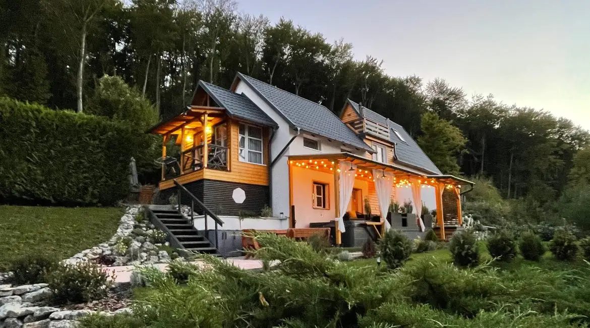 Erdei wellness szállás